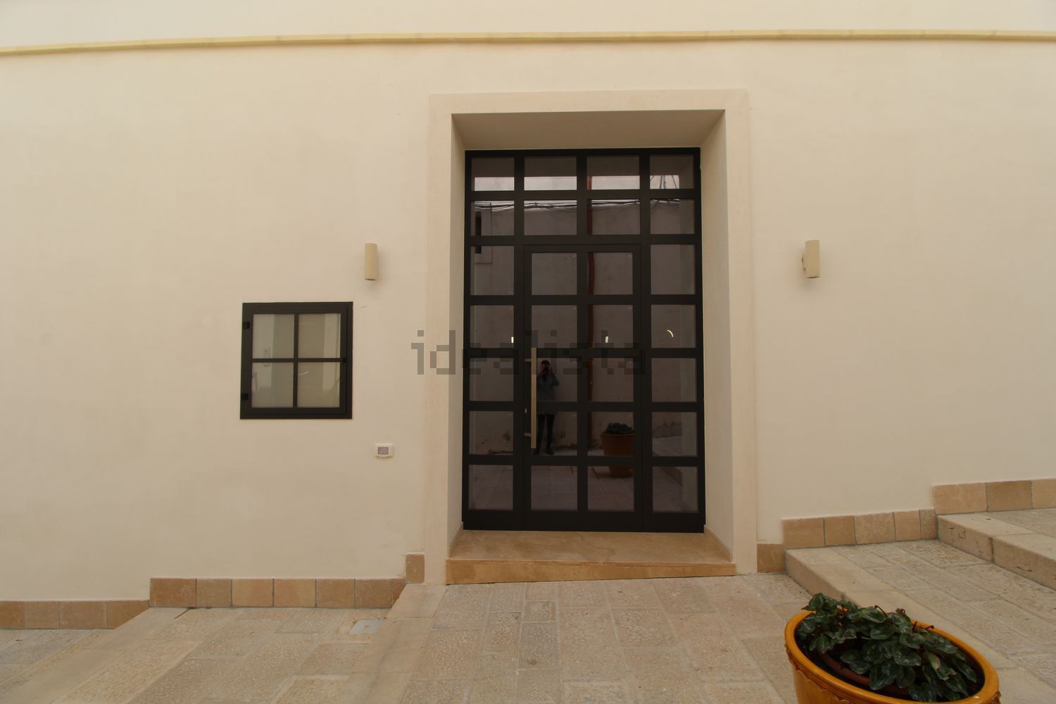 locale commerciale in affitto a Mesagne