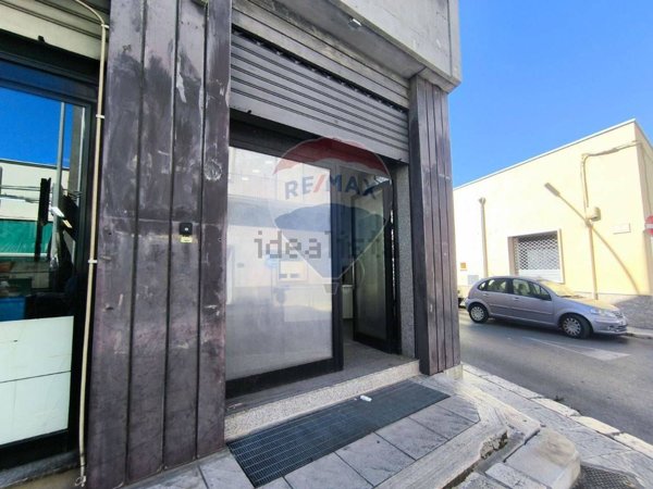 locale commerciale in affitto a Mesagne