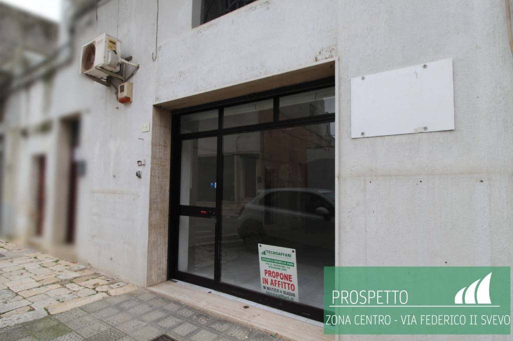 negozio in affitto a Mesagne