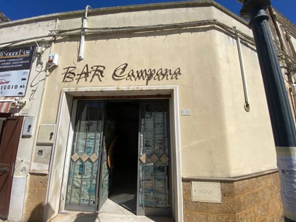 negozio in affitto a Mesagne