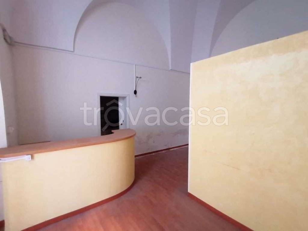 negozio in affitto ad Ostuni