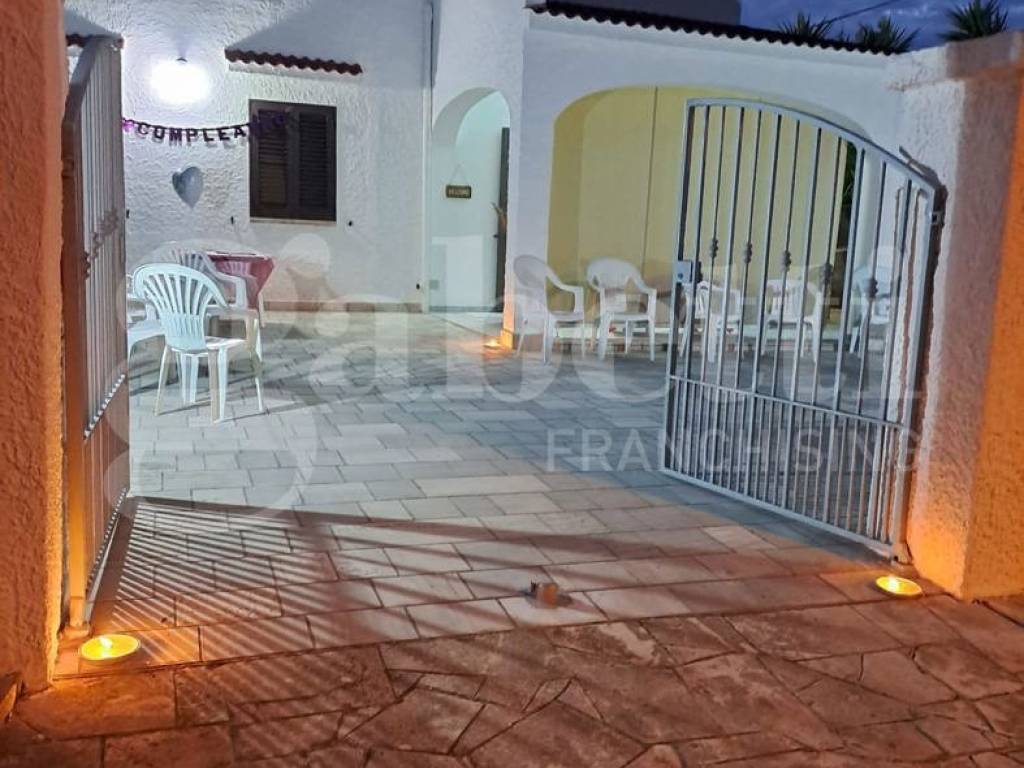 casa indipendente in affitto ad Ostuni
