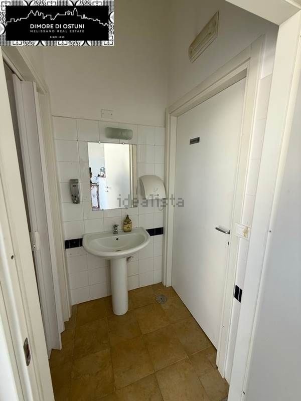 locale commerciale in affitto ad Ostuni