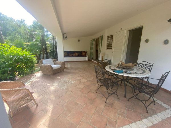 casa indipendente in affitto ad Ostuni in zona Rosa Marina