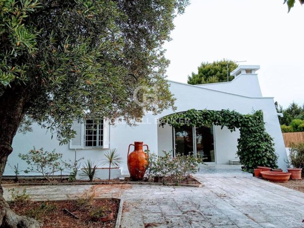 casa indipendente in affitto ad Ostuni