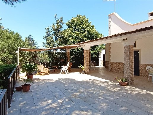 casa indipendente in affitto ad Ostuni in zona Ramunno Secondo