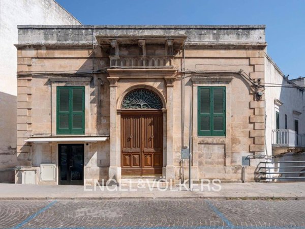 negozio in affitto ad Ostuni