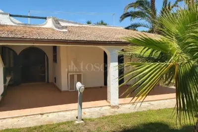 casa indipendente in affitto ad Ostuni