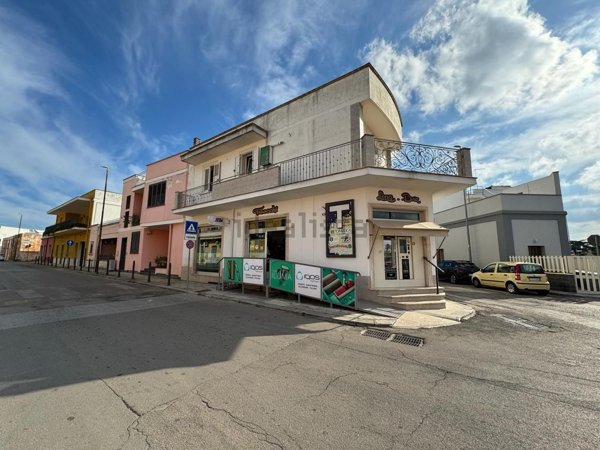 negozio in affitto a Torchiarolo