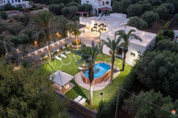 casa indipendente in affitto ad Alessano in zona Marina di Novaglie