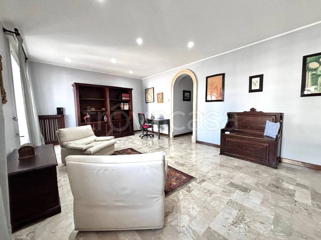 appartamento in affitto ad Arnesano