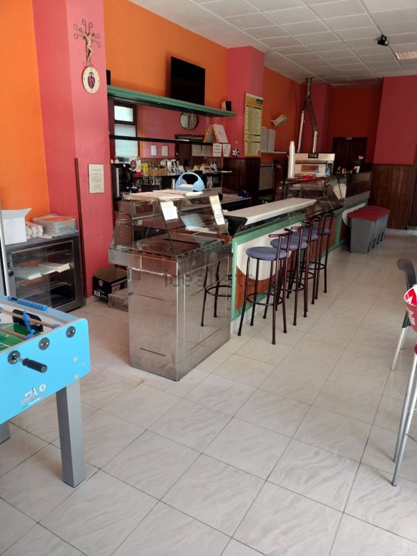 negozio in affitto a Casarano