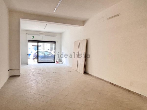 locale commerciale in affitto a Cavallino