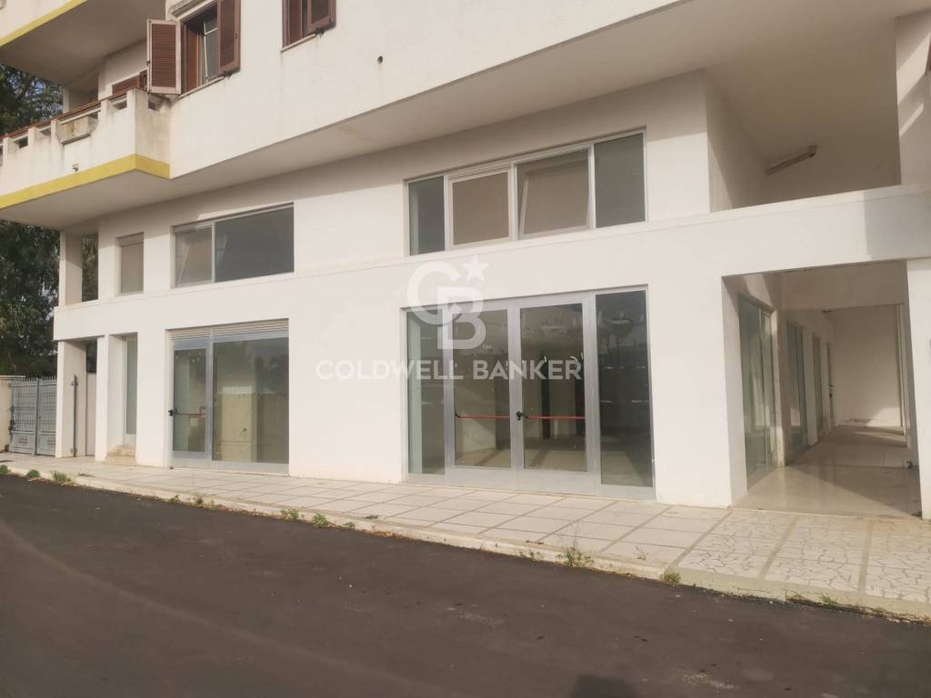 negozio in affitto a Galatina