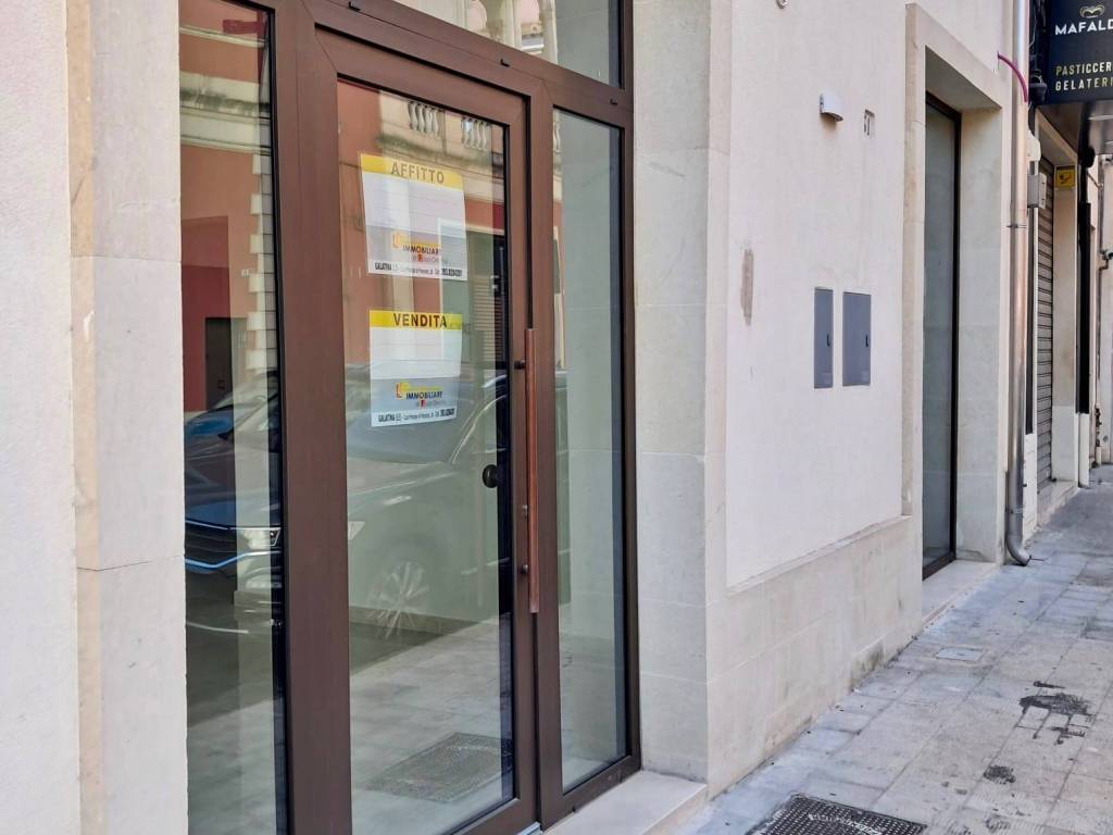 negozio in affitto a Galatina