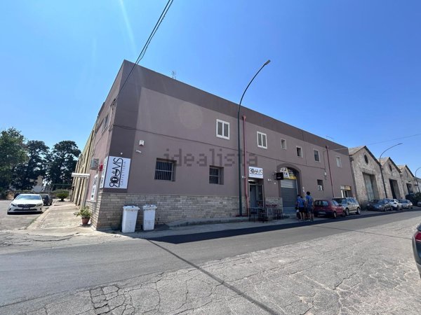 negozio in affitto a Galatina