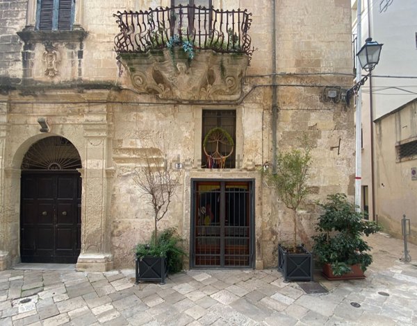 locale commerciale in affitto a Galatina