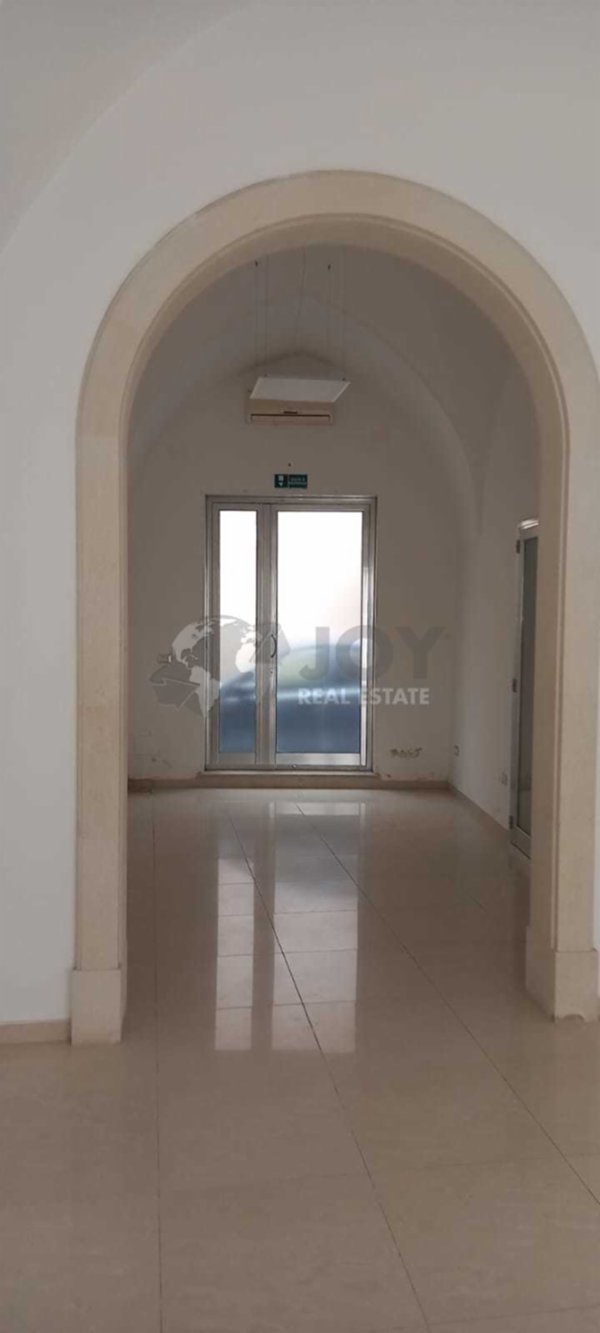 locale commerciale in affitto a Galatone
