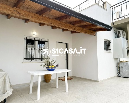 casa indipendente in affitto a Galatone