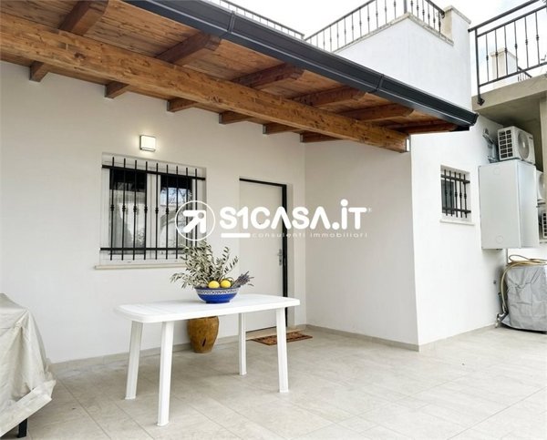 casa indipendente in affitto a Galatone