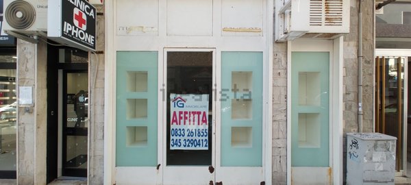 locale commerciale in affitto a Gallipoli