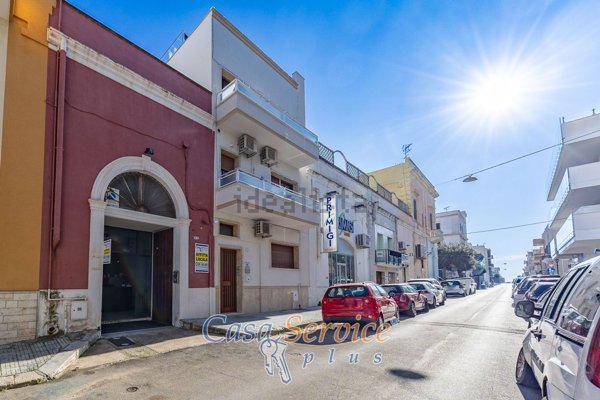 locale commerciale in affitto a Gallipoli