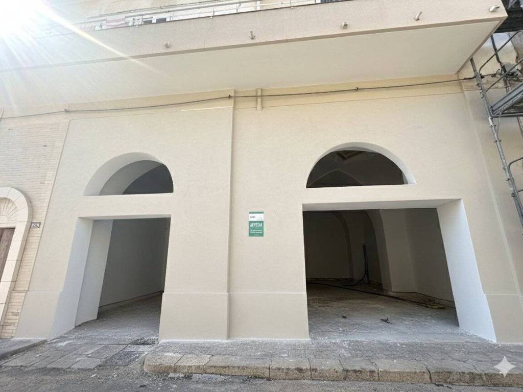 negozio in affitto a Gallipoli