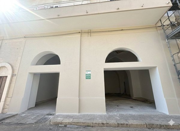 locale commerciale in affitto a Gallipoli