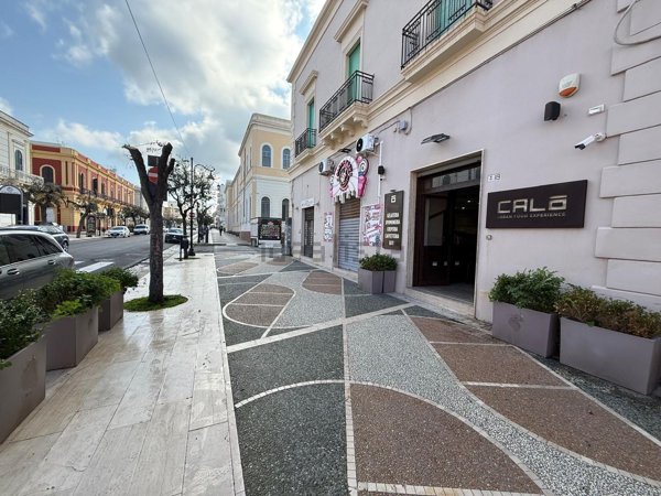 negozio in affitto a Gallipoli