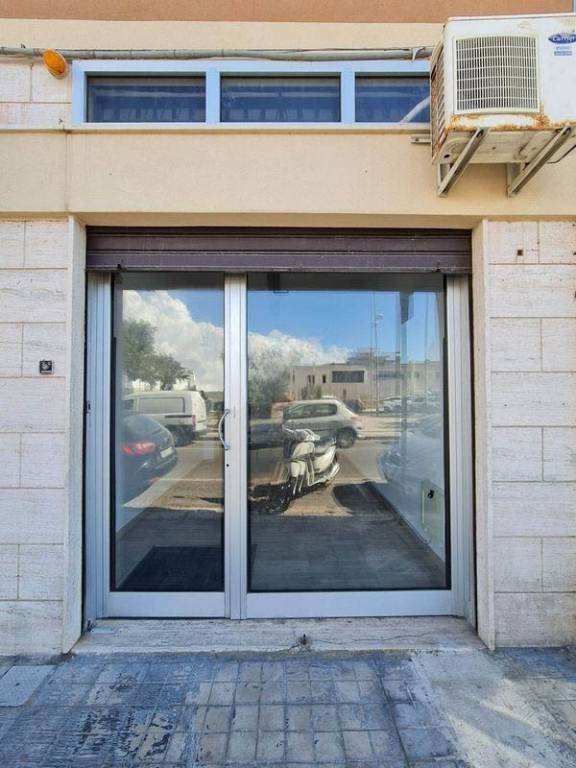 negozio in affitto a Gallipoli