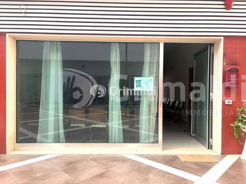 locale commerciale in affitto a Gallipoli