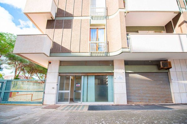 ufficio in affitto a Lecce in zona Partigiani