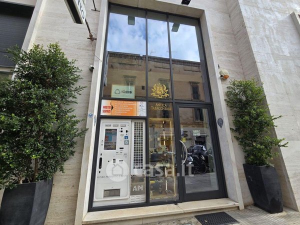 negozio in affitto a Lecce in zona Centro Città