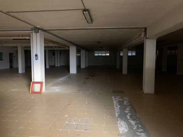 locale di sgombero in affitto a Lecce
