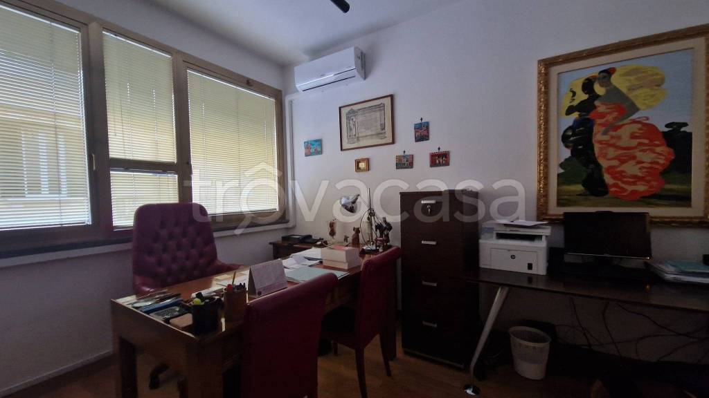 ufficio in affitto a Lecce in zona Mazzini