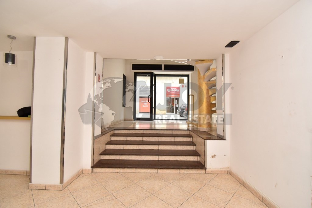 negozio in affitto a Lecce in zona Centro Città
