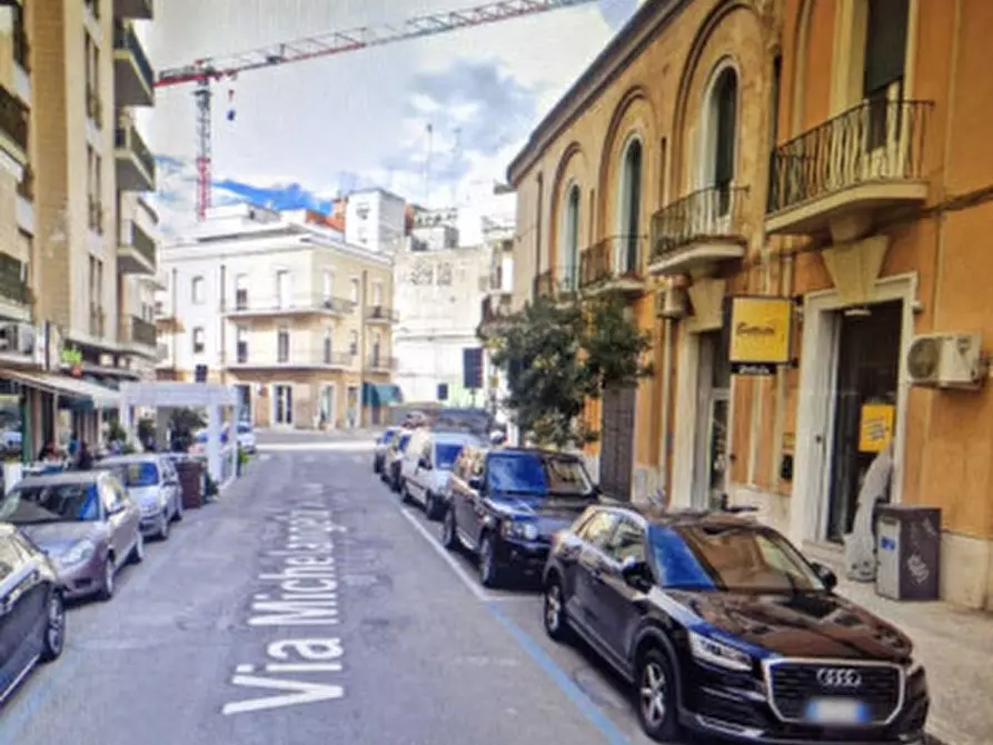 negozio in affitto a Lecce in zona Centro Città