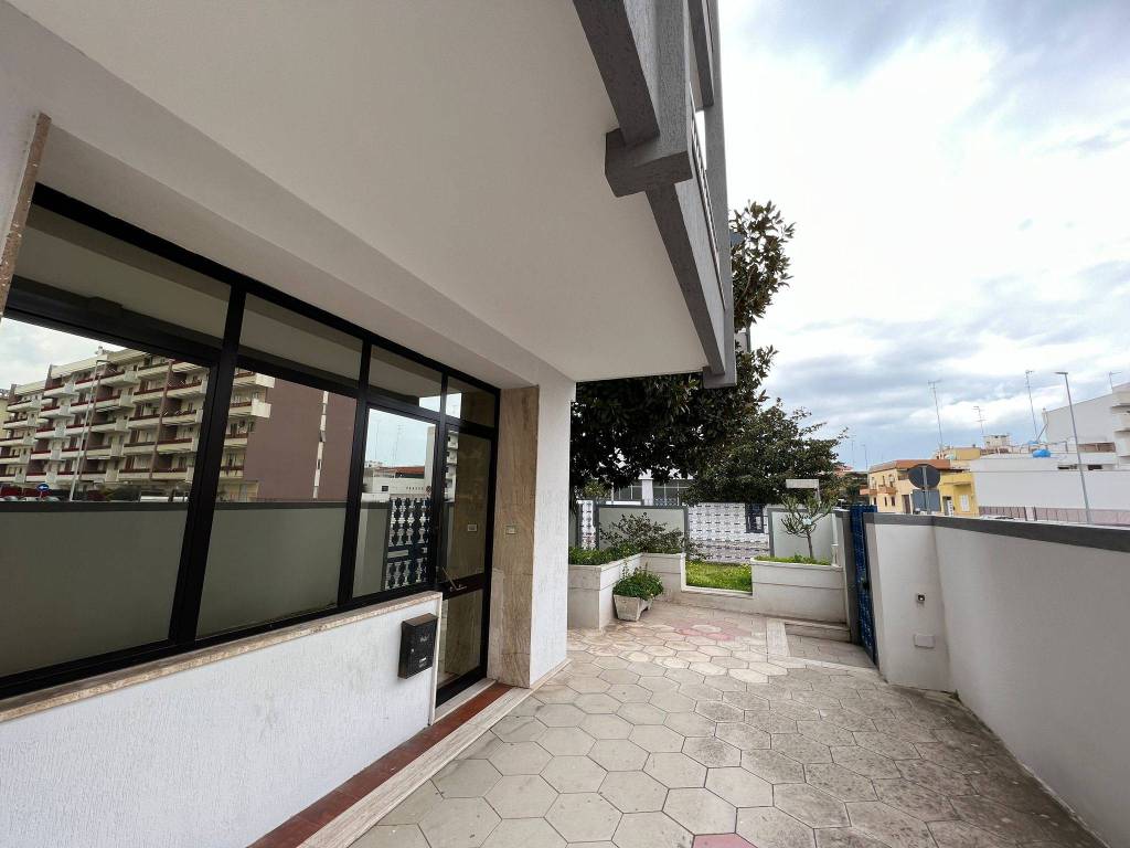 ufficio in affitto a Lecce in zona Salesiani