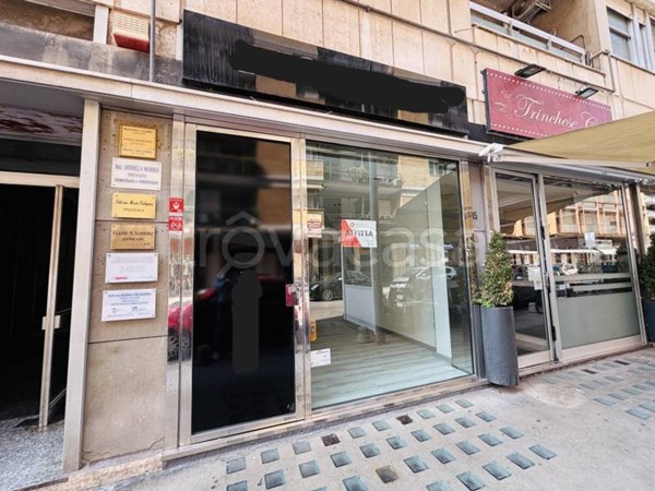 negozio in affitto a Lecce in zona Mazzini