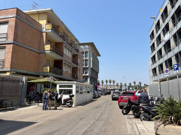 ufficio in affitto a Lecce in zona Santa Rosa