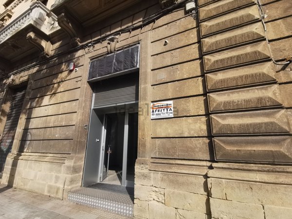locale commerciale in affitto a Lecce in zona Centro Città