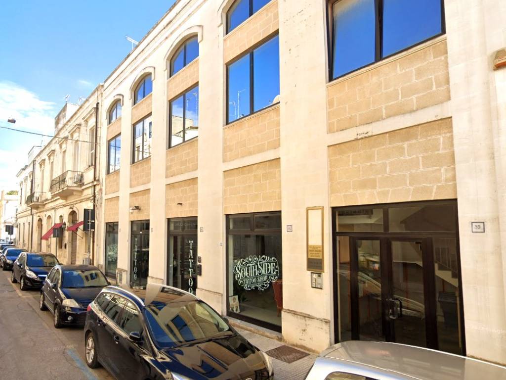 ufficio in affitto a Lecce in zona Ariosto