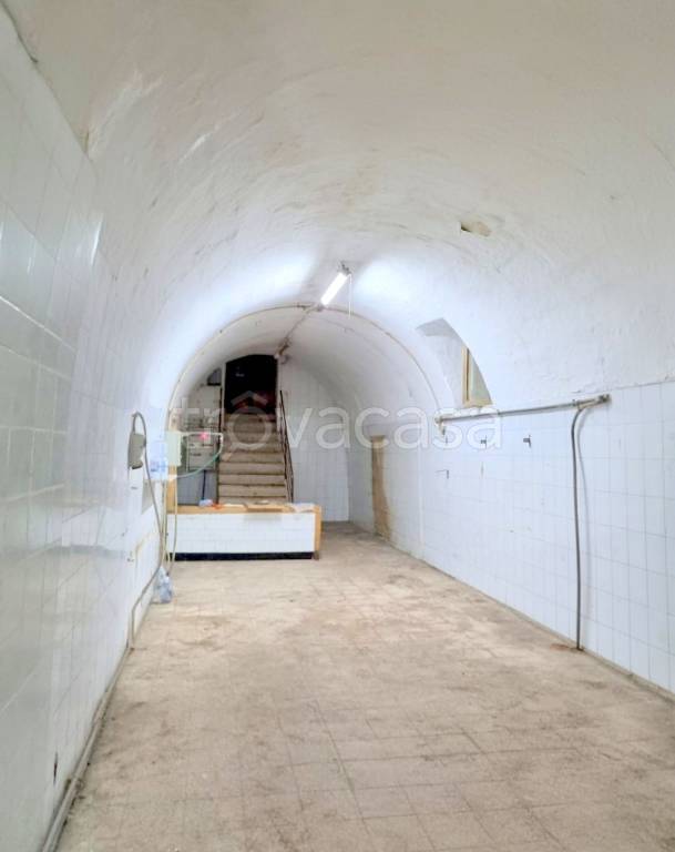 locale commerciale in affitto a Lecce in zona Leuca