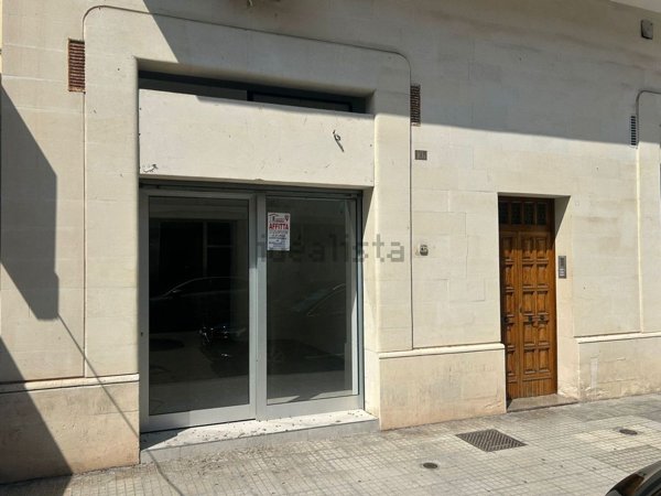 locale commerciale in affitto a Lecce in zona Centro Città