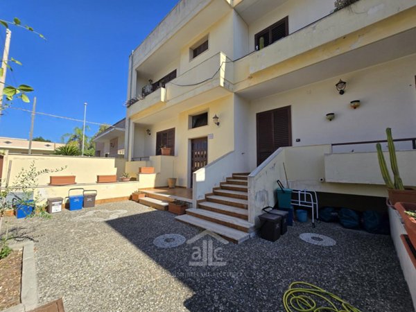 appartamento in affitto a Lecce in zona Leuca