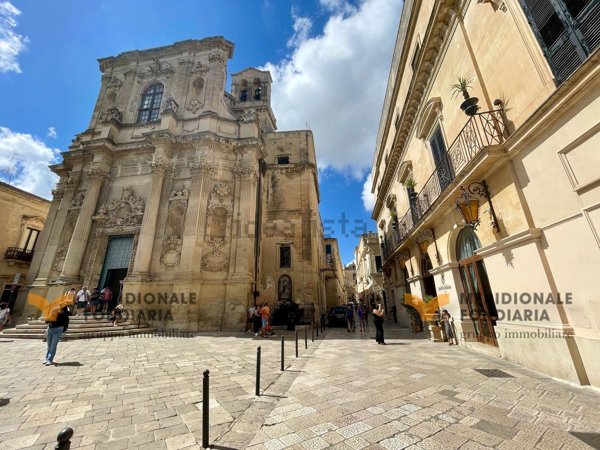 negozio in affitto a Lecce in zona Centro Città