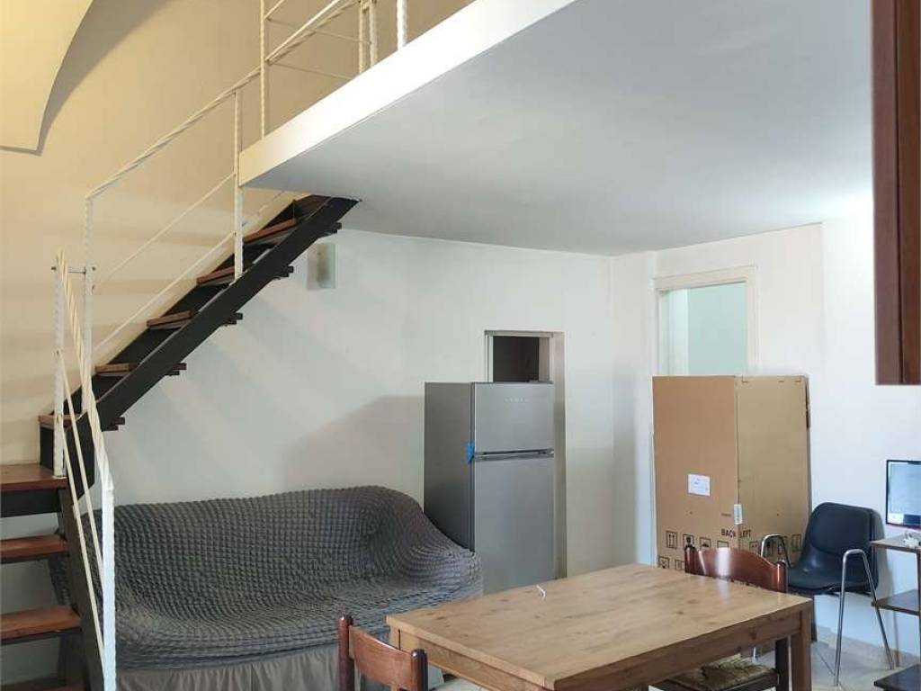 appartamento in affitto a Lecce in zona Rudiae