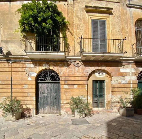 trivano in affitto a Lecce in zona Centro Città