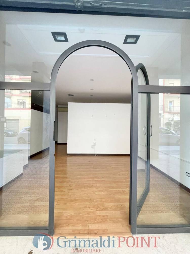 locale commerciale in affitto a Lecce in zona Centro Città