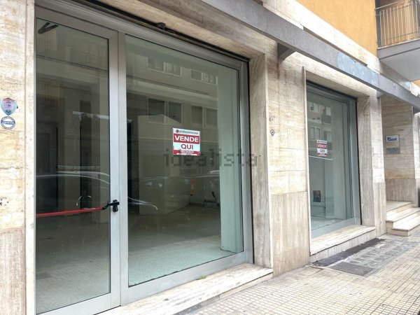 locale commerciale in affitto a Lecce in zona Centro Città